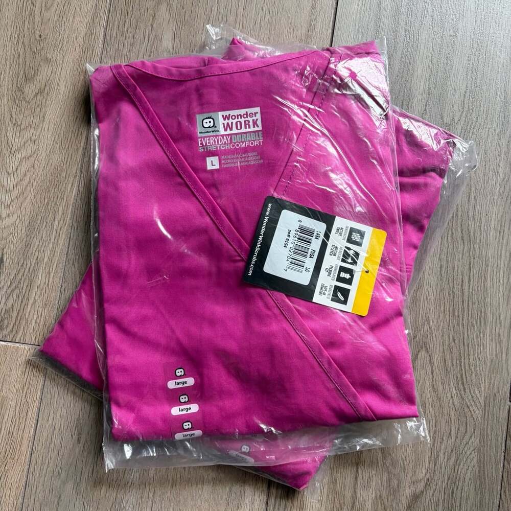 WonderWink Maternity WonderWork Scrub Set Fuchsia Size Large New with Tags